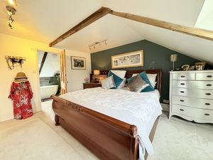 Photo 4- click for photo gallery